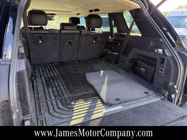 Used 2025 Land Rover Range Rover Long Wheelbase SE AWD/4WD image 19