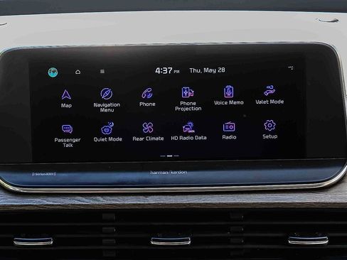 Certified 2022 Kia Telluride SX w/ Nightfall Edition Package AWD/4WD image 11