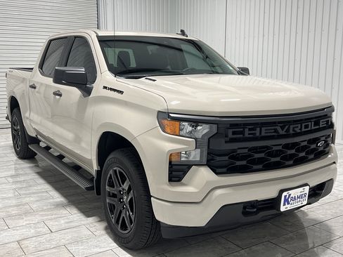 New 2026 Chevrolet Silverado 1500 Custom w/ LPO, Dark Essentials Package image 7