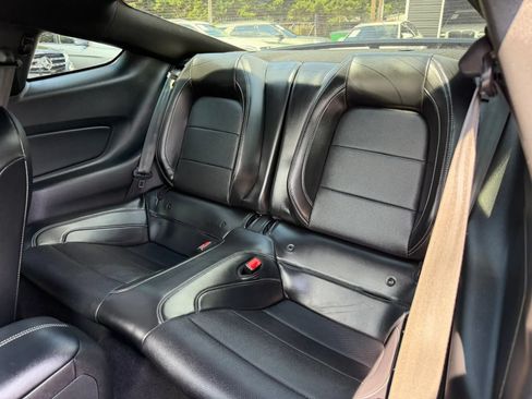 Used 2019 Ford Mustang GT Premium w/ GT Performance Package RWD image 13