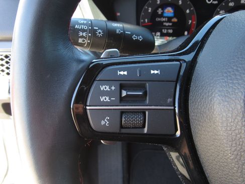 Certified 2024 Acura Integra A-Spec image 25