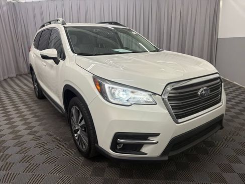 Used 2021 Subaru Ascent Limited w/ Technology Package AWD/4WD image 3