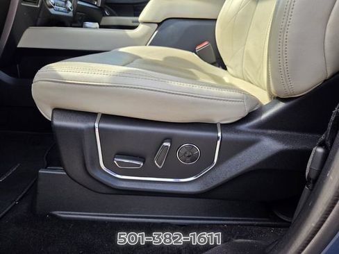 Used 2019 Ford Expedition Platinum RWD image 10