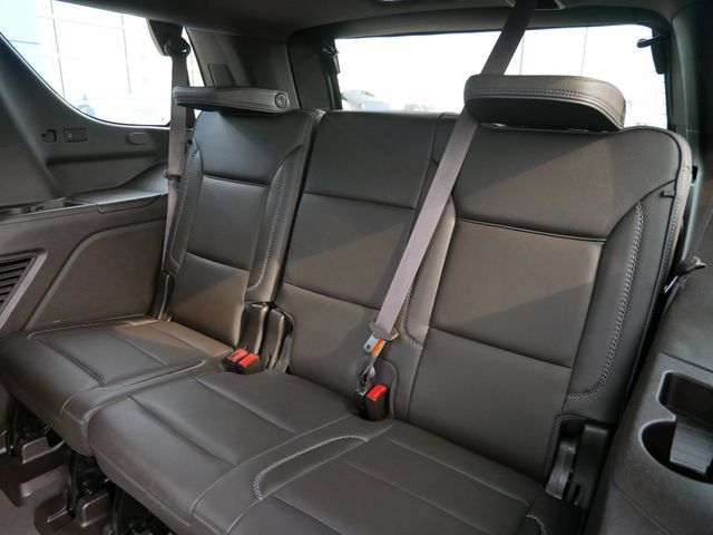 Used 2021 GMC Yukon Denali AWD/4WD image 9