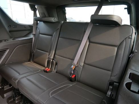 Used 2021 GMC Yukon Denali AWD/4WD image 9