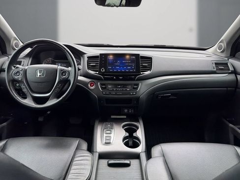 Used 2023 Honda Ridgeline RTL-E image 16
