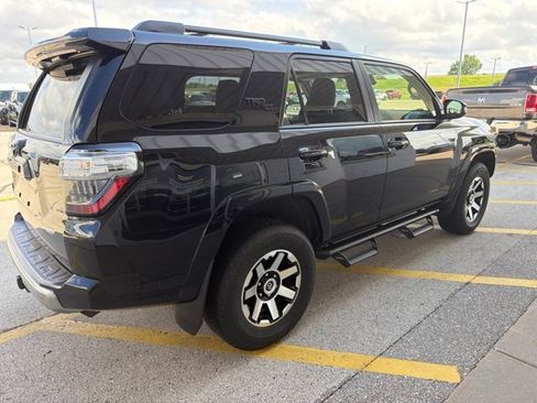 Used 2024 Toyota 4Runner TRD Off-Road Premium w/ Off Road Premium Plus Package AWD/4WD image 4