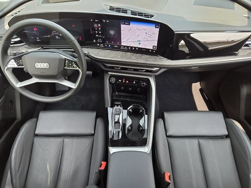 Certified 2025 Audi Q5 Premium Plus w/ Premium Plus AWD/4WD image 34