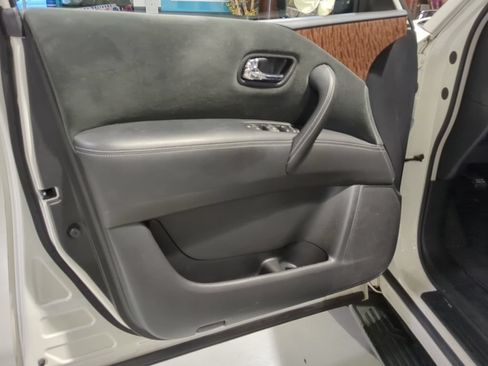 Used 2020 Nissan Armada SV w/ Driver Package AWD/4WD image 14