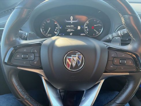 Used 2024 Buick Enclave Premium image 21