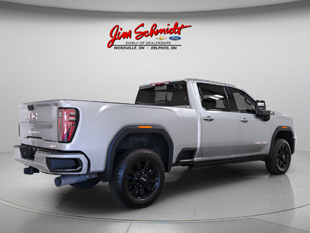 Used 2026 GMC Sierra 3500 AT4 w/ AT4 Premium Plus Package AWD/4WD image 6
