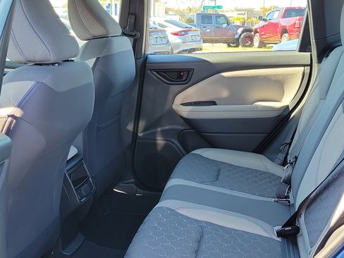 Certified 2025 Subaru Forester image 14