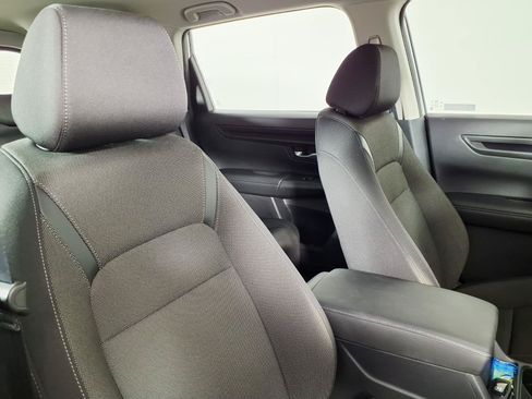 Used 2024 Honda CR-V LX image 10