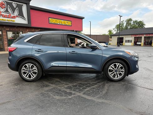 Used 2020 Ford Escape SEL FWD image 8