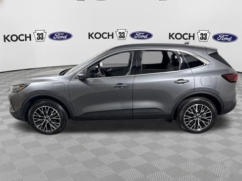 New 2026 Ford Escape SE w/ PHEV Premium Package FWD image 4