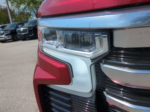 Certified 2025 Chevrolet Silverado 1500 High Country w/ High Country Premium Package AWD/4WD image 10