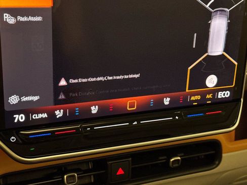 New 2025 Volkswagen ID. Buzz 1st Edition image 21