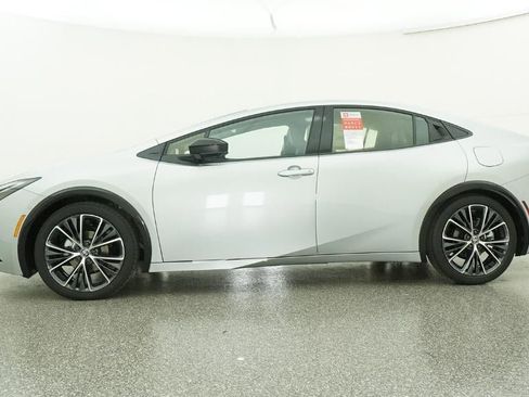 New 2026 Toyota Prius Limited FWD image 19