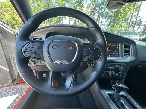 Used 2023 Dodge Charger R/T w/ Harman/Kardon Audio Group RWD image 11