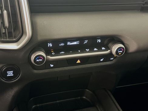 Used 2024 MAZDA CX-50 AWD 2.5 S w/ Cargo Package image 24