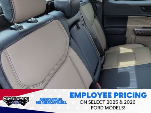 New 2026 Ford Maverick Lariat w/ 4K Tow Package AWD/4WD image 32