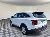 Used 2022 Kia Sorento LX image 6
