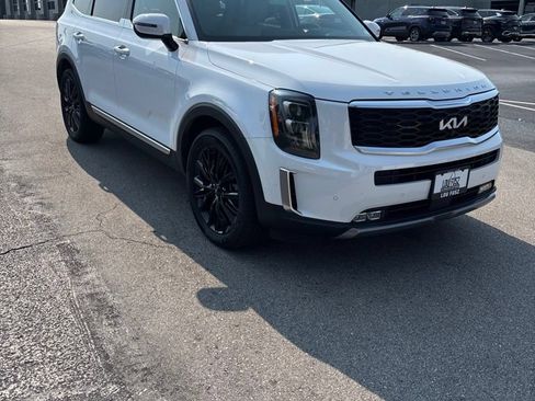 Used 2022 Kia Telluride SX AWD/4WD image 3