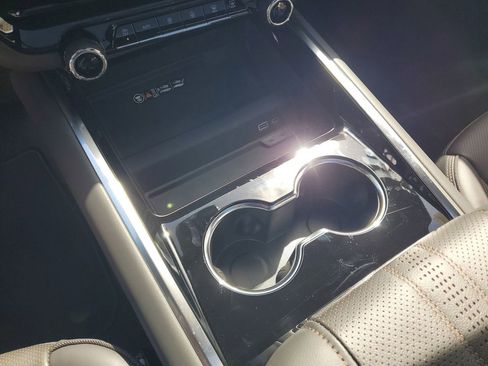 New 2026 Chevrolet Tahoe High Country w/ Sun And Tow Package image 28