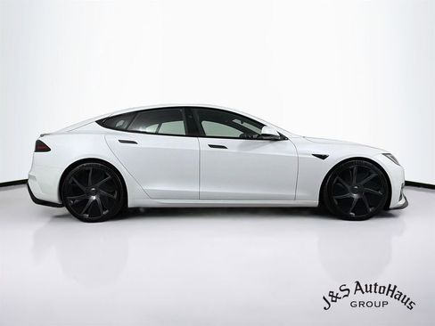 Used 2026 Tesla Model S Plaid AWD/4WD image 8