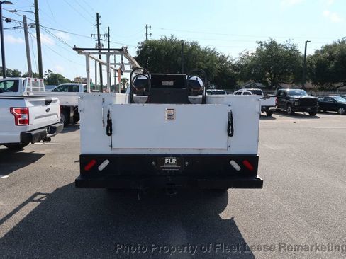 Used 2019 Chevrolet Silverado 2500 LT RWD image 4