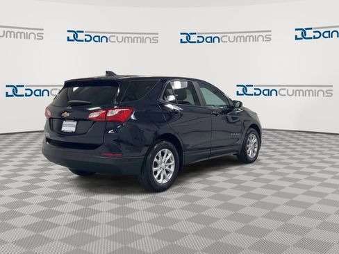 Used 2021 Chevrolet Equinox LS w/ LS Convenience Package FWD image 8