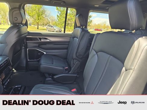 New 2026 Jeep Grand Wagoneer Limited AWD/4WD image 25