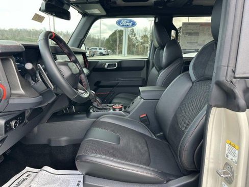 New 2025 Ford Bronco Raptor image 9