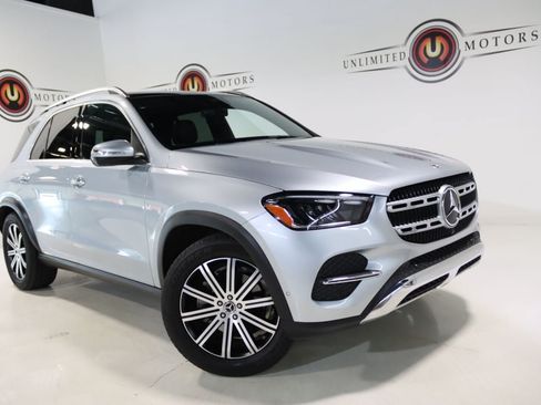 Used 2025 Mercedes-Benz GLE 350 4MATIC w/ Winter Package image 7