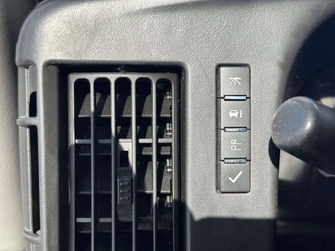 Used 2014 Chevrolet Express 3500 LT w/ LT Preferred Equipment Group RWD image 31