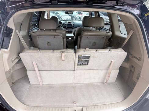 Used 2013 Toyota Highlander Limited image 41