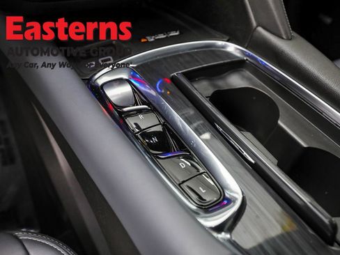 Used 2024 Buick Enclave Premium image 13