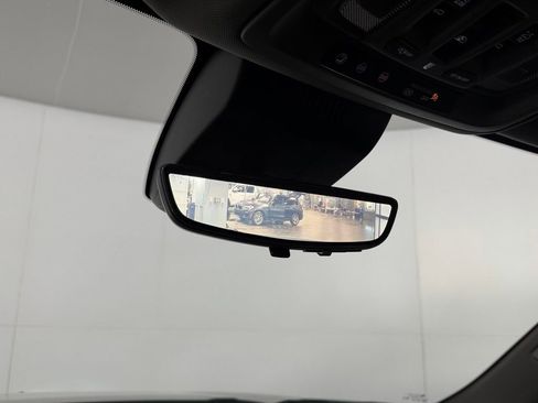 Used 2024 GMC Sierra 1500 Denali w/ Technology Package image 19