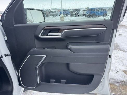 Used 2025 GMC Sierra 1500 SLT image 33