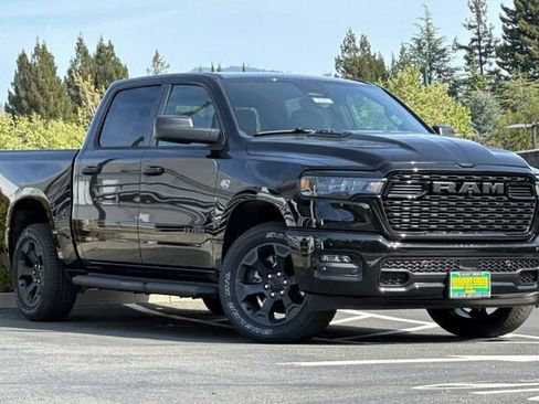New 2026 RAM 1500 Express image 2