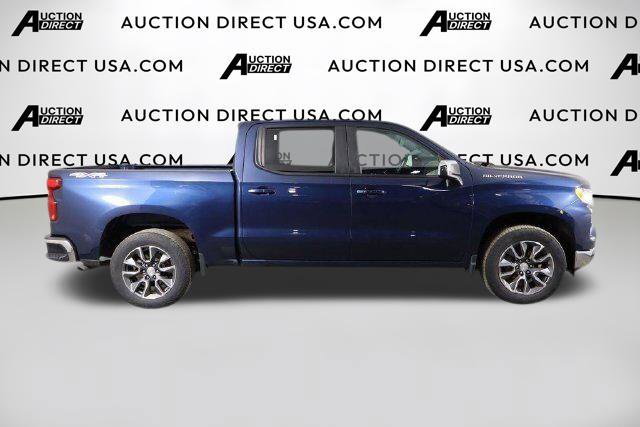 Used 2023 Chevrolet Silverado 1500 LT AWD/4WD image 51