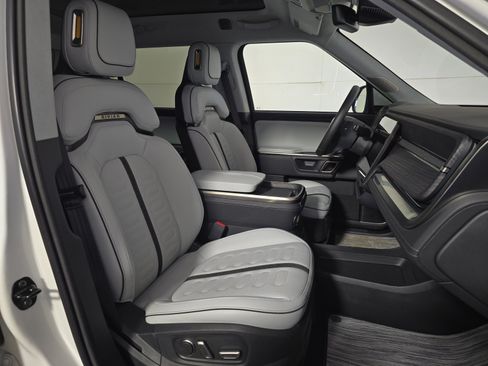Used 2024 Rivian R1S Adventure AWD/4WD image 24