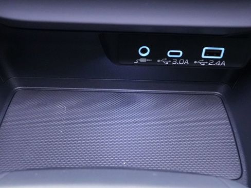 New 2026 Subaru Crosstrek 2.0i Premium AWD/4WD image 33