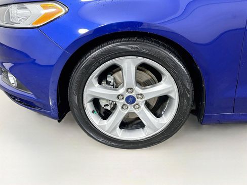 Used 2016 Ford Fusion SE FWD image 44