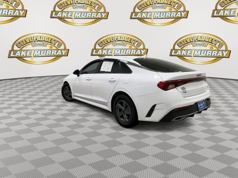 Used 2022 Kia K5 LX FWD image 9