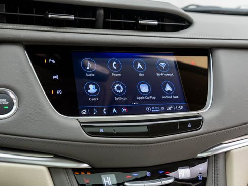 New 2026 Cadillac XT5 Premium Luxury w/ LPO, Floor Liner Package image 22