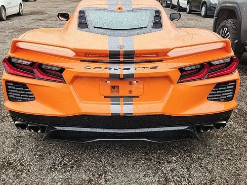 Used 2023 Chevrolet Corvette Stingray Preferred Cpe w/ Z51 Performance Package RWD image 4