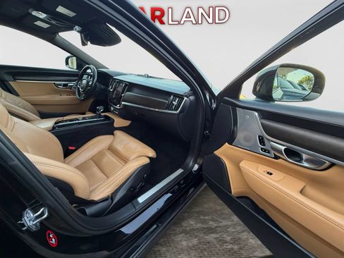 Used 2018 Volvo V90 T6 Cross Country w/ Convenience Package AWD/4WD image 24