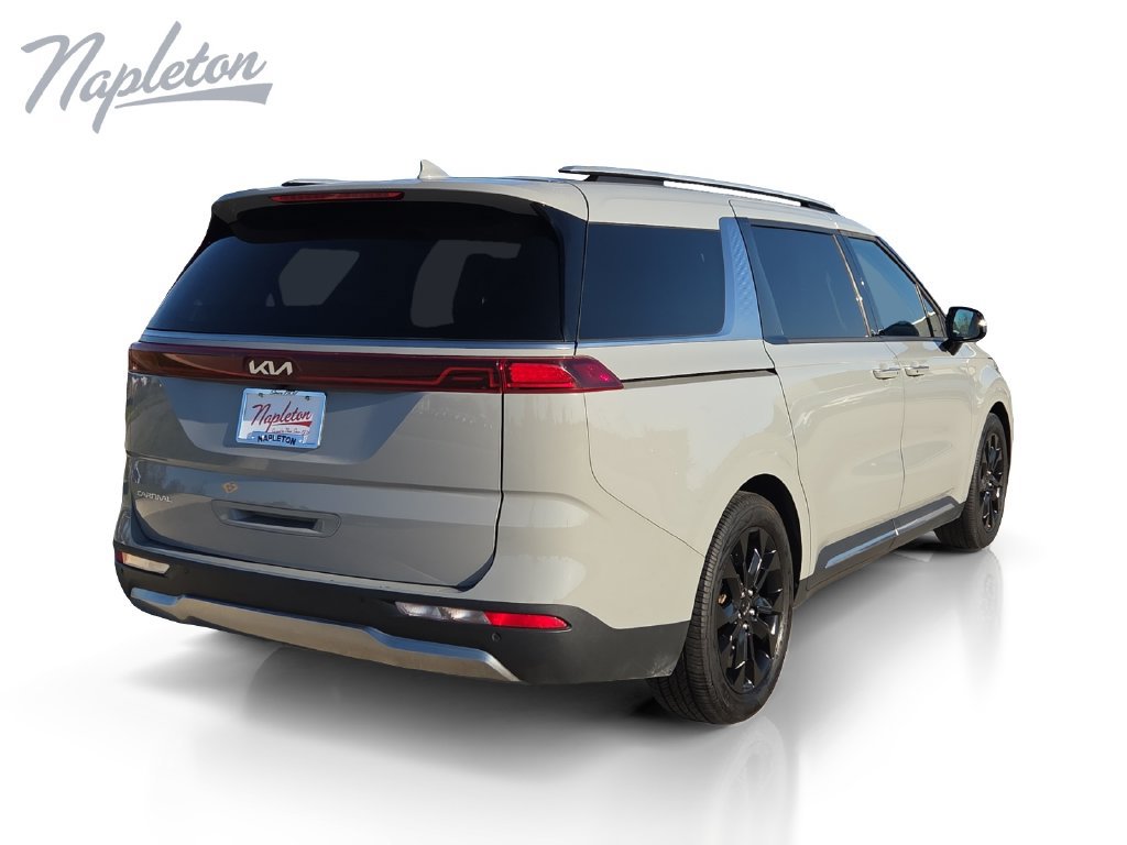 Used 2023 Kia Carnival SX Prestige FWD image 5