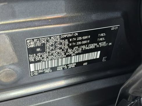 Used 2021 Toyota RAV4 XSE w/ Weather Package AWD/4WD image 38